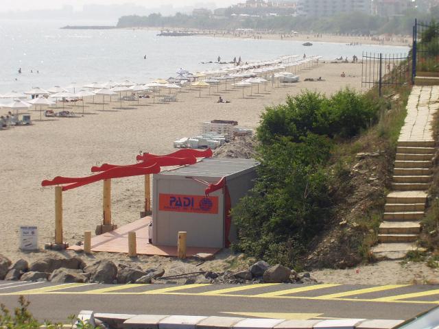 The beach - not sure what is under construction here, could be a cafe/bar or maybe something to do with diving, hence PADI