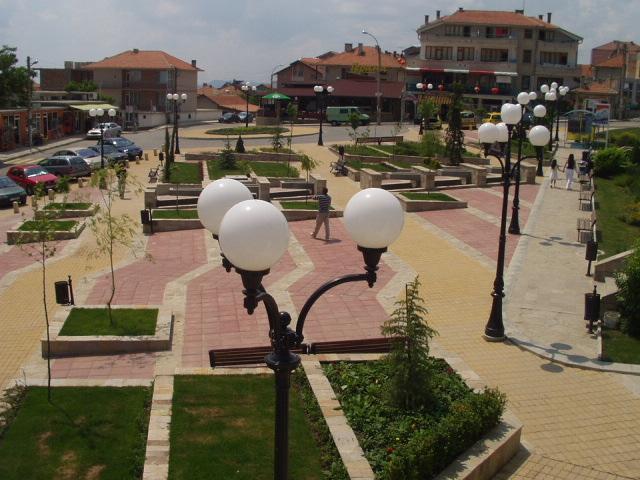 Vlas square viewed from the balcony of the Central Cafe 